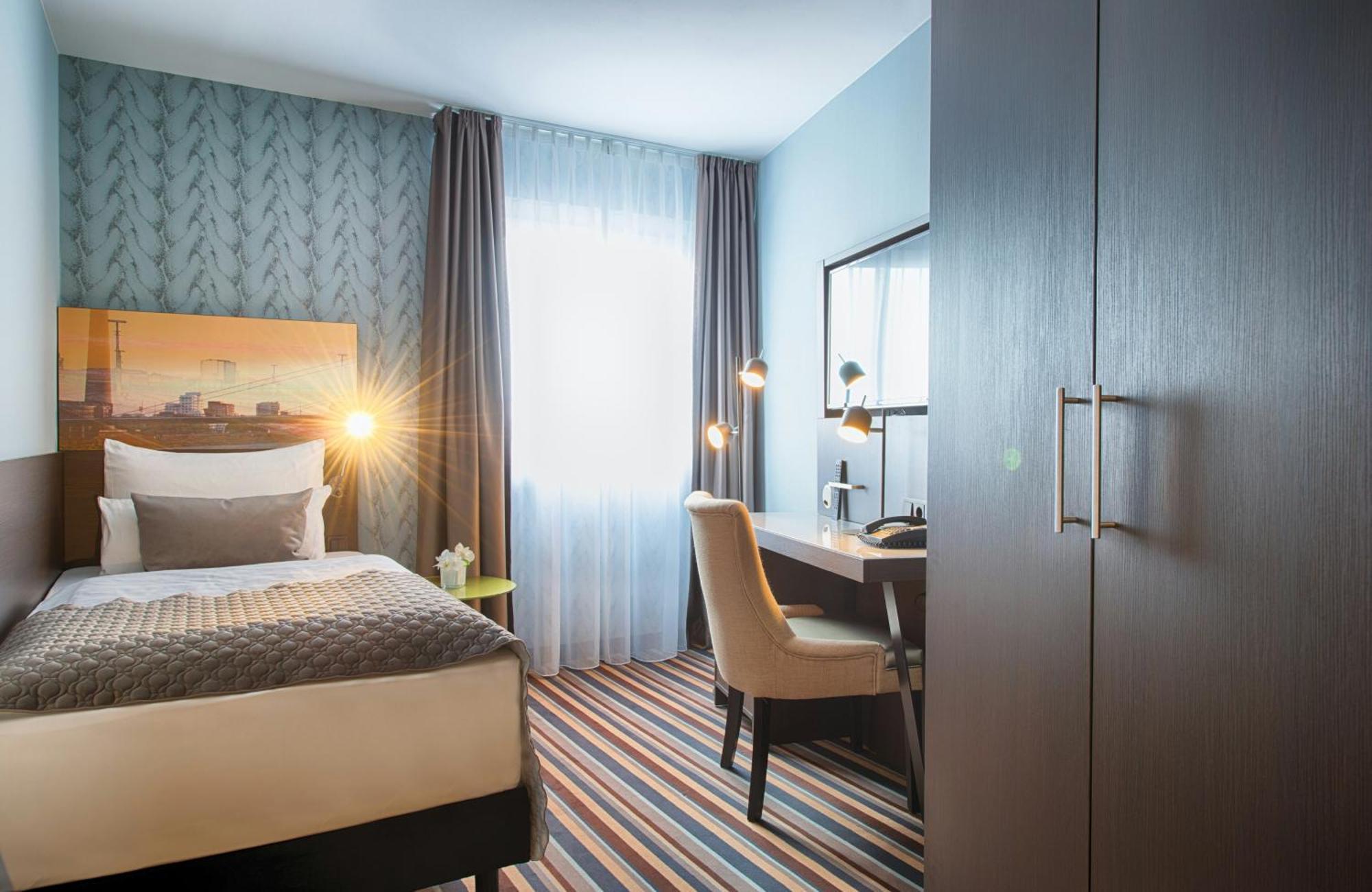 Comfort Single Room